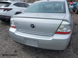 2009 Mercury Sable Premier with VIN 1MEHM42W49G631949, listed as a IAAI auction lot 41867802 with 138,208 mi miles. Bid and sale history available at carsss.com. Image 16.