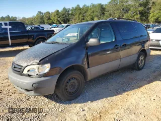 2001 Toyota Sienna LE with VIN 4T3ZF13C71U364074, listed as a Copart auction lot 46439655 with 421,623 mi miles and Salvage Title. Bid and sale history available at carsss.com. Image 1.