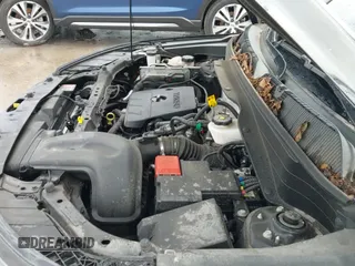 2022 Chevrolet TrailBlazer RS z VIN KL79MTSL5NB067531, wystawiony jako IAAI lot #42446608 z przebiegiem 27 182 mil mil oraz . Historia ofert i sprzedaży dostępna na DreamBid. Obrazek 20.