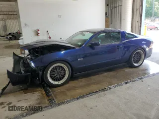 2012 Ford Mustang GT Premium с VIN 1ZVBP8CF9C5276930, выставлен на аукционе Copart как лот 60668165 с пробегом 151 777 миль миль и Списание • Salvage title. История ставок и продаж доступна на DreamBid. Изображение 1.