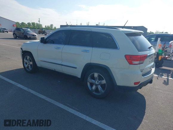 2011 Jeep Grand Cherokee Overland with VIN 1J4RR6GT2BC631909, listed as a IAAI auction lot 42564356 with 205,954 mi miles and . Bid and sale history available at DreamBid. Image 3.
