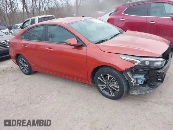 2024 Kia Forte LX with VIN 3KPF24AD9RE730734, listed as a IAAI auction lot 41699841 with 17,600 mi miles. Bid and sale history available at carsss.com. Image 1.