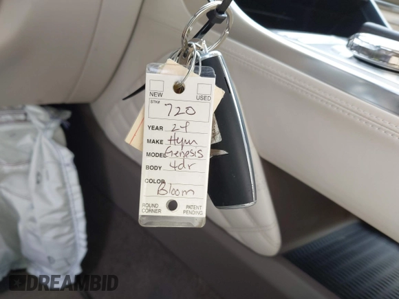 2023 Genesis GV80 z VIN KMUHCESC2PU127234, wystawiony jako IAAI lot #42076050 z przebiegiem 24 281 mil mil oraz . Historia ofert i sprzedaży dostępna na DreamBid. Obrazek 11.