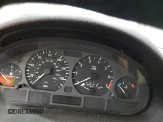 2004 BMW 3 Series 325i z VIN WBAEV33444KL61908, wystawiony jako Copart lot #55217205 z przebiegiem Nie podano mil oraz Szkoda całkowita • Salvage title. Historia ofert i sprzedaży dostępna na DreamBid. Obrazek 9.