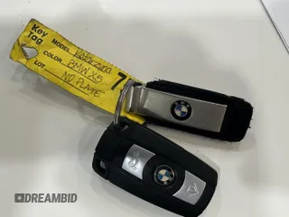 2013 BMW X5 xDrive35i z VIN 5UXZV4C56D0G52619, wystawiony jako IAAI lot #41990893 z przebiegiem 107 080 mil mil oraz . Historia ofert i sprzedaży dostępna na DreamBid. Obrazek 11.