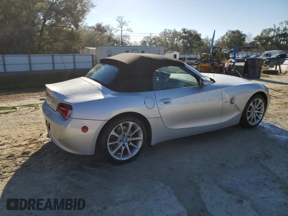 2008 BMW Z4 3.0i with VIN 4USBU33548LW76249, listed as a Copart auction lot 45762965 with 23,352 mi miles and Salvage title. Bid and sale history available at DreamBid. Image 3.