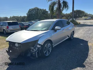 2019 Honda Clarity Plug-In Hybrid with VIN JHMZC5F14KC002619, listed as a Copart auction lot 83857604 with 53,911 mi miles and Salvage Title. Bid and sale history available at carsss.com. Image 2.