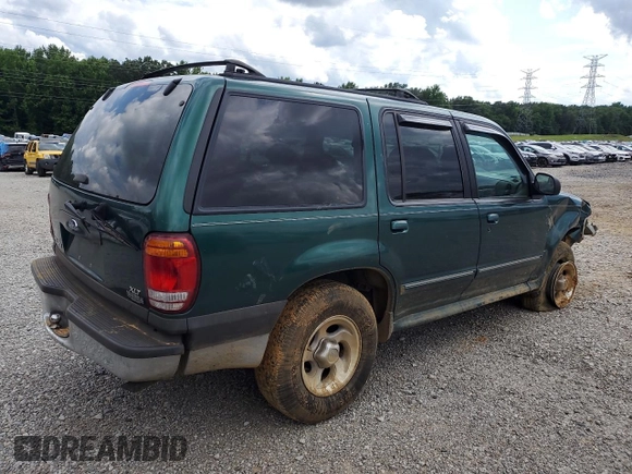 1999 Ford Explorer XLT z VIN 1FMZU32E7XUC57161, wystawiony jako Copart lot #58804815 z przebiegiem 171 355 mil mil oraz Czysty tytuł • Clean title. Historia ofert i sprzedaży dostępna na DreamBid. Obrazek 3.