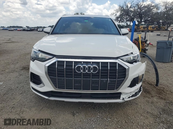 2020 Audi Q3 Premium with VIN WA1AECF32L1030604, listed as a Copart auction lot 57943755 with 61,261 mi miles and Non repairable. Bid and sale history available at DreamBid. Image 5.