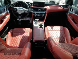 2023 Genesis G70 3.3T with VIN KMTG54TE7PU117917, listed as a Copart auction lot 73748604 with 33,688 mi miles and Clean Title. Bid and sale history available at DreamBid. Image 8.