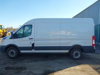 2018 Ford Transit с VIN 1FTBW2CM6JKA87295, выставлен на аукционе IAAI как лот 41616873 с пробегом 92 466 миль миль и . История ставок и продаж доступна на DreamBid. Изображение 14.