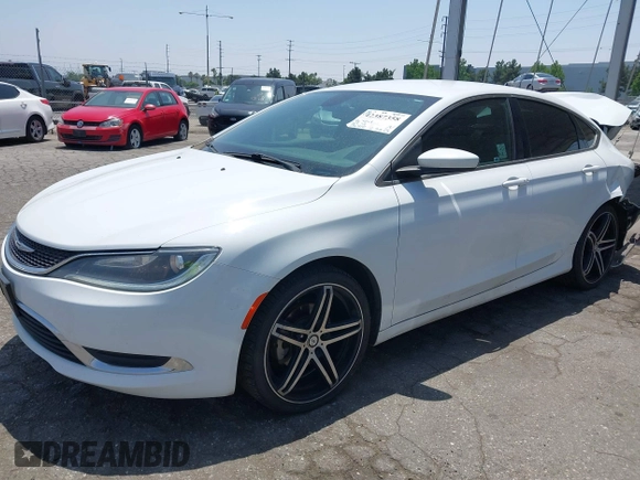2015 Chrysler 200 Limited с VIN 1C3CCCAB6FN604514, выставлен на аукционе IAAI как лот 42387358 с пробегом 136 400 миль миль и . История ставок и продаж доступна на DreamBid. Изображение 17.