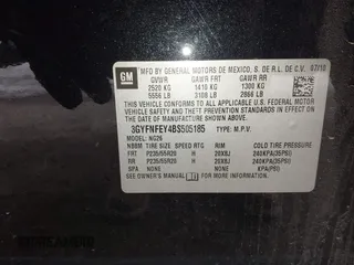 2011 Cadillac SRX Premium Collection with VIN 3GYFNFEY4BS505185, listed as a IAAI auction lot 41599817 with 211,836 mi miles. Bid and sale history available at carsss.com. Image 9.