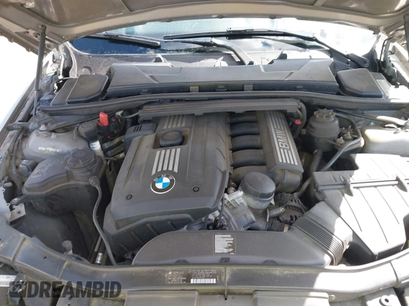 2011 BMW 3 Series 328i xDrive with VIN WBAPK7C5XBF087847, listed as a IAAI auction lot 42178023 with 90,571 mi miles and . Bid and sale history available at DreamBid. Image 10.