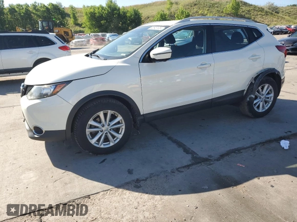 2017 Nissan Rogue SV with VIN JN1BJ1CR4HW133863, listed as a Copart auction lot 62645135 with 66,170 mi miles and Salvage title. Bid and sale history available at DreamBid. Image 1.