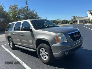 2012 GMC Yukon XL SLE with VIN 1GKS1HE06CR250652, listed as a Copart auction lot 81292774 with 129,208 mi miles and Salvage Title. Bid and sale history available at carsss.com. Image 1.