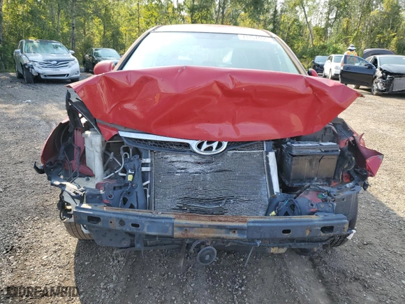 2012 Hyundai Elantra Touring GLS with VIN KMHDB8AE0CU157556, listed as a Copart auction lot 71157434 with 0 mi miles and Salvage Title. Bid and sale history available at carsss.com. Image 5.