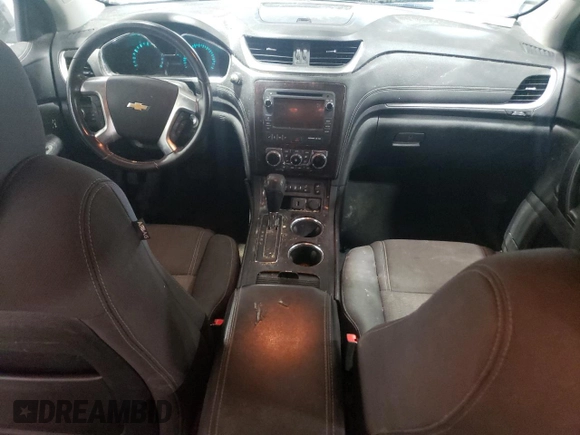 2015 Chevrolet Traverse LT z VIN 1GNKVHKD4FJ346717, wystawiony jako Copart lot #56950255 z przebiegiem Nie podano mil oraz Czysty tytuł • Clean title. Historia ofert i sprzedaży dostępna na DreamBid. Obrazek 8.