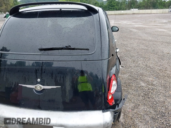 2001 Chrysler PT Cruiser with VIN 3C8FY4BB51T553917, listed as a IAAI auction lot 42585781 with 110,720 mi miles and . Bid and sale history available at DreamBid. Image 17.