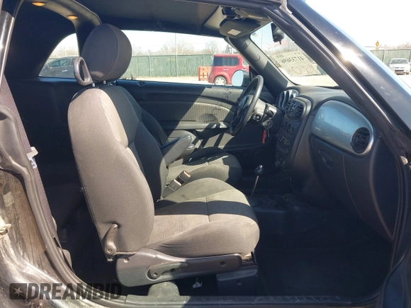 2005 Chrysler PT Cruiser with VIN 3C3EY45XX5T572509, listed as a IAAI auction lot 41733696 with 141,468 mi miles. Bid and sale history available at carsss.com. Image 5.