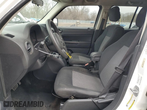 2013 Jeep Patriot Sport with VIN 1C4NJPBA5DD272947, listed as a Copart auction lot 51143785 with 183,119 mi miles and Clean Title. Bid and sale history available at carsss.com. Image 7.