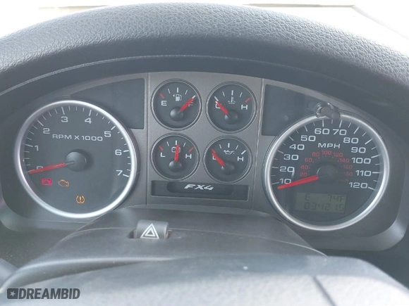 2007 Ford F-150 XLT with VIN 1FTPW14V77FB53118, listed as a IAAI auction lot 40597144 with 83,421 mi miles. Bid and sale history available at carsss.com. Image 7.