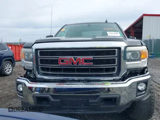 2015 GMC Sierra 1500 SLE z VIN 1GTV2UEC1FZ321141, wystawiony jako IAAI lot #41814049 z przebiegiem 91 173 mil mil oraz . Historia ofert i sprzedaży dostępna na DreamBid. Obrazek 13.