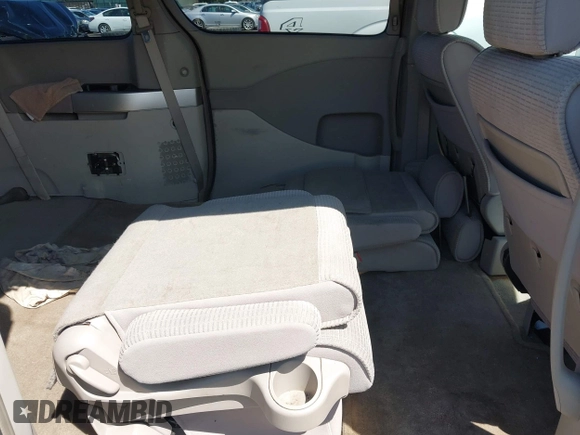 2004 Nissan Quest SE z VIN 5N1BV28U84N306185, wystawiony jako IAAI lot #42200666 z przebiegiem 105 000 mil mil oraz . Historia ofert i sprzedaży dostępna na DreamBid. Obrazek 8.
