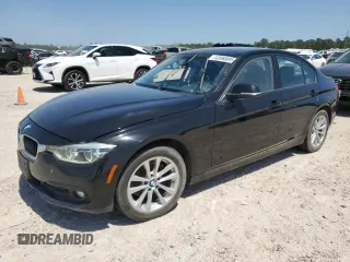 2018 BMW 3 Series 320i xDrive with VIN WBA8A3C52JA494542, listed as a Copart auction lot 52890895 with 80,528 mi miles and Clean Title. Bid and sale history available at carsss.com. Image 1.