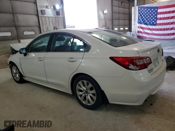 2015 Subaru Legacy 2.5i Premium with VIN 4S3BNBF69F3068533, listed as a Copart auction lot 51507843 with 185,033 mi miles. Bid and sale history available at carsss.com. Image 2.