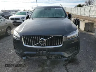 2021 Volvo XC90 Momentum with VIN YV4A221K4M1704449, listed as a Copart auction lot 80395884 with 0 mi miles and Salvage Title. Bid and sale history available at carsss.com. Image 5.