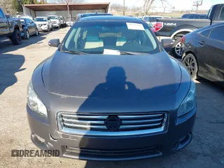 2013 Nissan Maxima S z VIN 1N4AA5AP7DC813288, wystawiony jako IAAI lot #41729598 z przebiegiem 133 573 mil mil oraz . Historia ofert i sprzedaży dostępna na DreamBid. Obrazek 12.