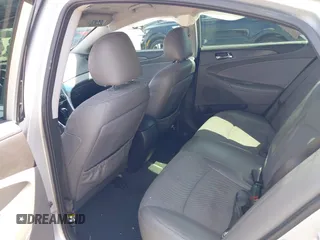 2013 Hyundai Sonata Limited with VIN 5NPEC4AC8DH668294, listed as a IAAI auction lot 41884592 with 137,709 mi miles and . Bid and sale history available at DreamBid. Image 8.