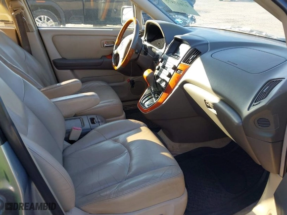 2002 Lexus RX 300 with VIN JTJHF10U120256528, listed as a IAAI auction lot 42017872 with 157,373 mi miles. Bid and sale history available at carsss.com. Image 5.