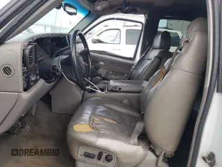 1999 GMC New Sierra 1500 SLE with VIN 2GTEC19T7X1523238, listed as a Copart auction lot 52725825 with 259,925 mi miles and Salvage Title. Bid and sale history available at carsss.com. Image 7.