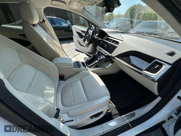 2020 Jaguar I-Pace S with VIN SADHB2S14L1F85119, listed as a Copart auction lot 56850555 with 58,735 mi miles and Clean Title. Bid and sale history available at DreamBid. Image 5.