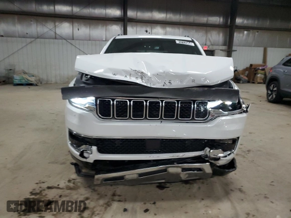 2024 Jeep Wagoneer Series III with VIN 1C4SJSDP4RS109538, listed as a Copart auction lot 81717344 with 21,069 mi miles and Clean title. Bid and sale history available at DreamBid. Image 5.