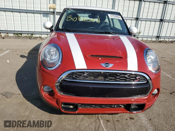 2018 MINI Hardtop Cooper S with VIN WMWXP7C57J2C62131, listed as a Copart auction lot 47928864 with 68,767 mi miles and Salvage Title. Bid and sale history available at DreamBid. Image 5.