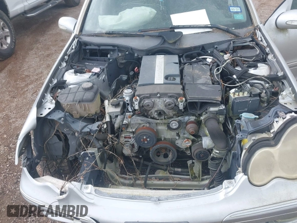 2005 Mercedes-Benz C 230 Kompressor with VIN WDBRF40J75F652543, listed as a IAAI auction lot 42354324 with 158,490 mi miles and . Bid and sale history available at DreamBid. Image 10.