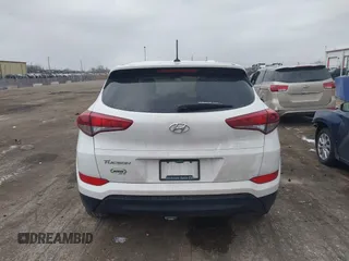 2017 Hyundai Tucson SE with VIN KM8J23A49HU297707, listed as a IAAI auction lot 41257353 with 164,687 mi miles. Bid and sale history available at carsss.com. Image 16.
