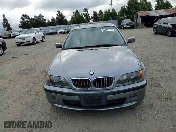 2004 BMW 3 Series 330xi with VIN WBAEW534X4PN33452, listed as a Copart auction lot 54746735 with 135,729 mi miles and Salvage title. Bid and sale history available at DreamBid. Image 13.