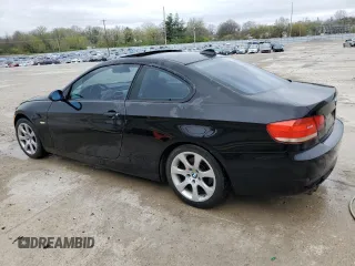 2008 BMW 3 Series 328xi z VIN WBAWV53538P078580, wystawiony jako Copart lot #52483785 z przebiegiem 121 613 mil mil oraz Nie do naprawy • Non repairable. Historia ofert i sprzedaży dostępna na DreamBid. Obrazek 2.