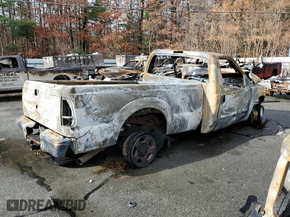 2015 Ford F-350 XL with VIN 1FTRF3B66FEC67762, listed as a Copart auction lot 82374474 with Not provided miles and Non repairable. Bid and sale history available at DreamBid. Image 5.