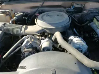 1995 Chevrolet Silverado 2500 с VIN 1GCFC24KXSZ271266, выставлен на аукционе Copart как лот 87375274 с пробегом 120 158 миль миль и Списание • Salvage title. История ставок и продаж доступна на DreamBid. Изображение 13.