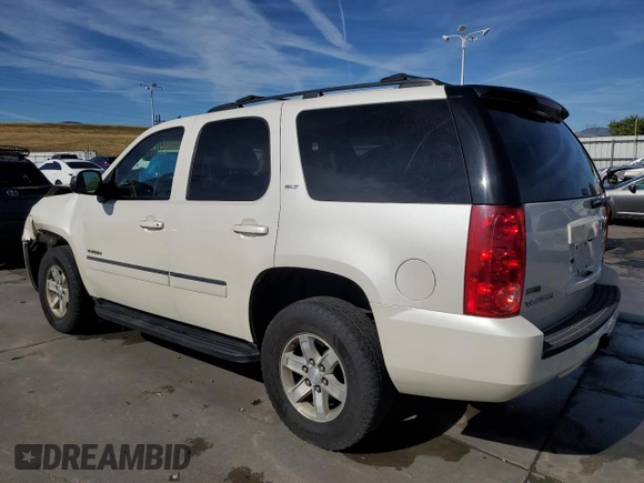 2011 GMC Yukon SLT with VIN 1GKS2CE0XBR191328, listed as a Copart auction lot 72386084 with 241,725 mi miles and Salvage Title. Bid and sale history available at carsss.com. Image 2.