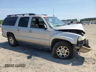 2004 Chevrolet Suburban Z71 with VIN 3GNFK16Z74G305505, listed as a Copart auction lot 68907834 with 0 mi miles and Salvage Title. Bid and sale history available at carsss.com. Image 4.