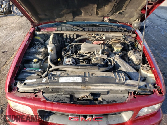 1997 GMC Sonoma SLS with VIN 1GTCT19W4V8511575, listed as a Copart auction lot 83266234 with 216,939 mi miles and Salvage Title. Bid and sale history available at carsss.com. Image 11.