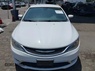 2015 Chrysler 200 Limited с VIN 1C3CCCAB6FN604514, выставлен на аукционе IAAI как лот 42387358 с пробегом 136 400 миль миль и . История ставок и продаж доступна на DreamBid. Изображение 12.