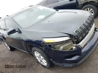 2014 Jeep Cherokee Latitude z VIN 1C4PJLCS5EW182924, wystawiony jako IAAI lot #41878926 z przebiegiem 147 800 mil mil oraz . Historia ofert i sprzedaży dostępna na DreamBid. Obrazek 1.