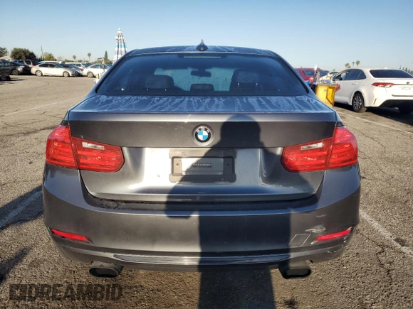 2012 BMW 3 Series 328i z VIN WBA3A5G59CNN65571, wystawiony jako Copart lot #51550195 z przebiegiem 111 036 mil mil oraz Szkoda całkowita • Salvage title. Historia ofert i sprzedaży dostępna na DreamBid. Obrazek 6.